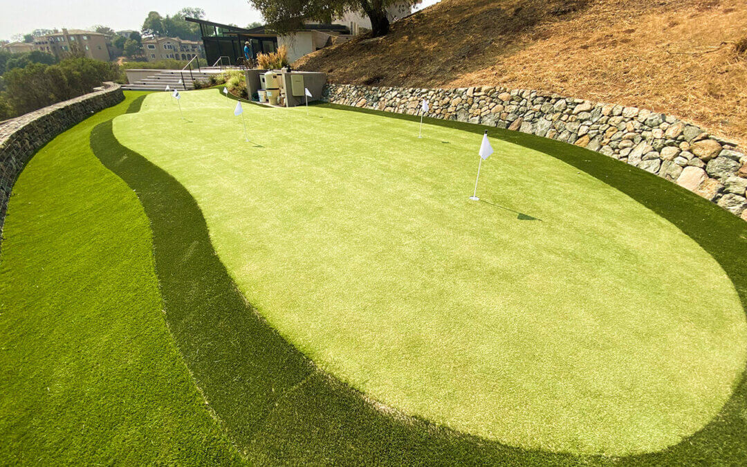 How Durable Are Artificial Grass Putting Greens in Manteca?